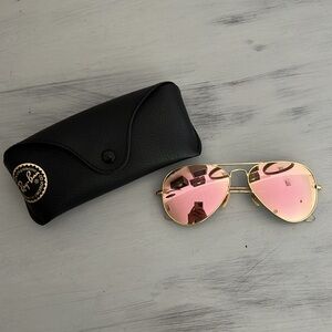 Women’s Rayband Aviators